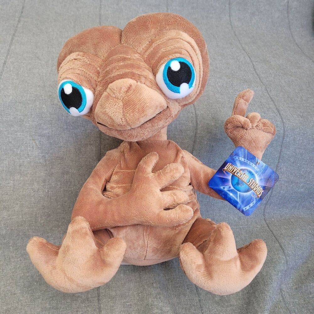 ET the Extra Terrestrial Universal Studios Stuffed Plush Toy 12"